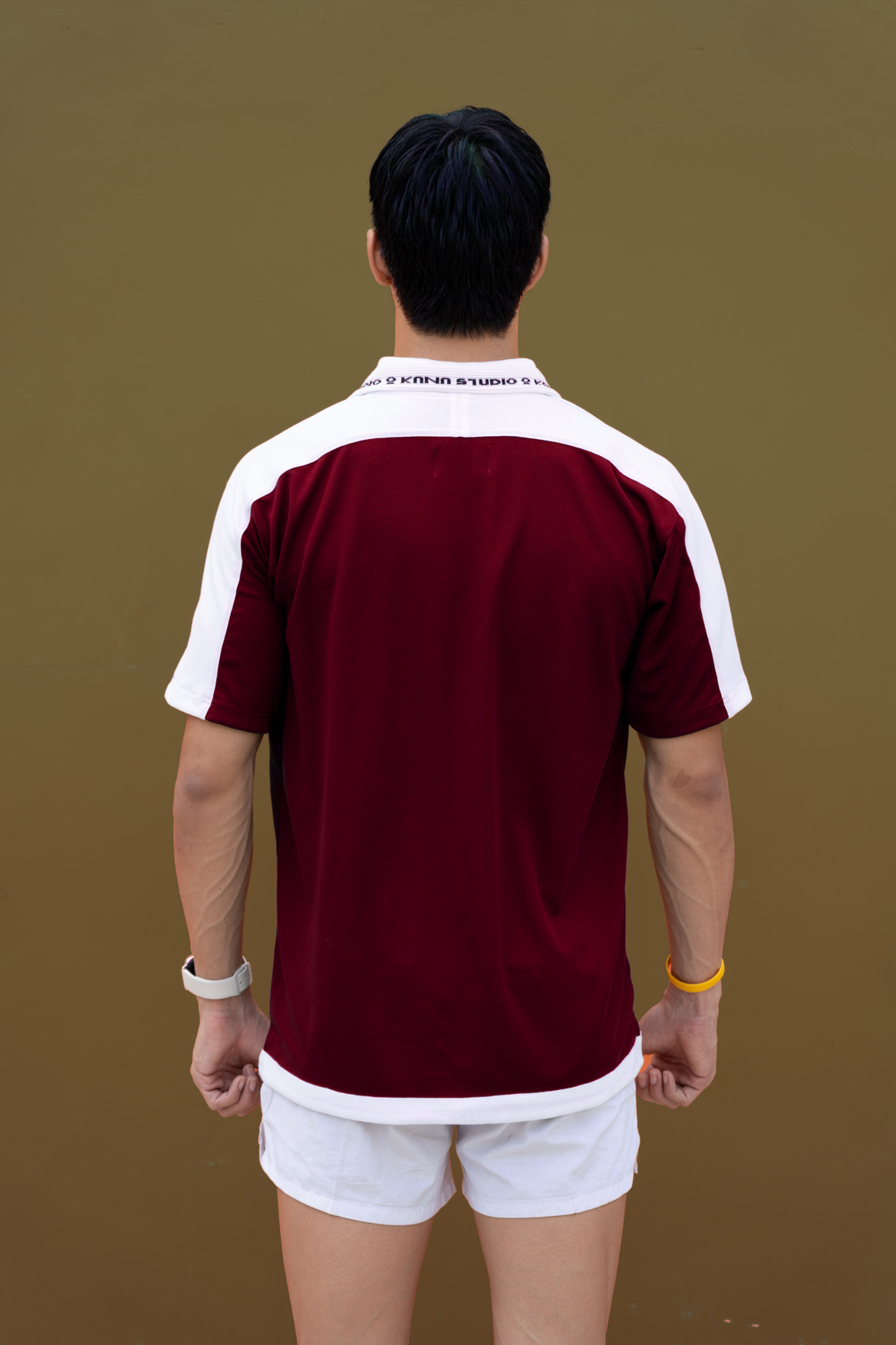 Kana Studio Men Colorblock Panel Top in Maroon