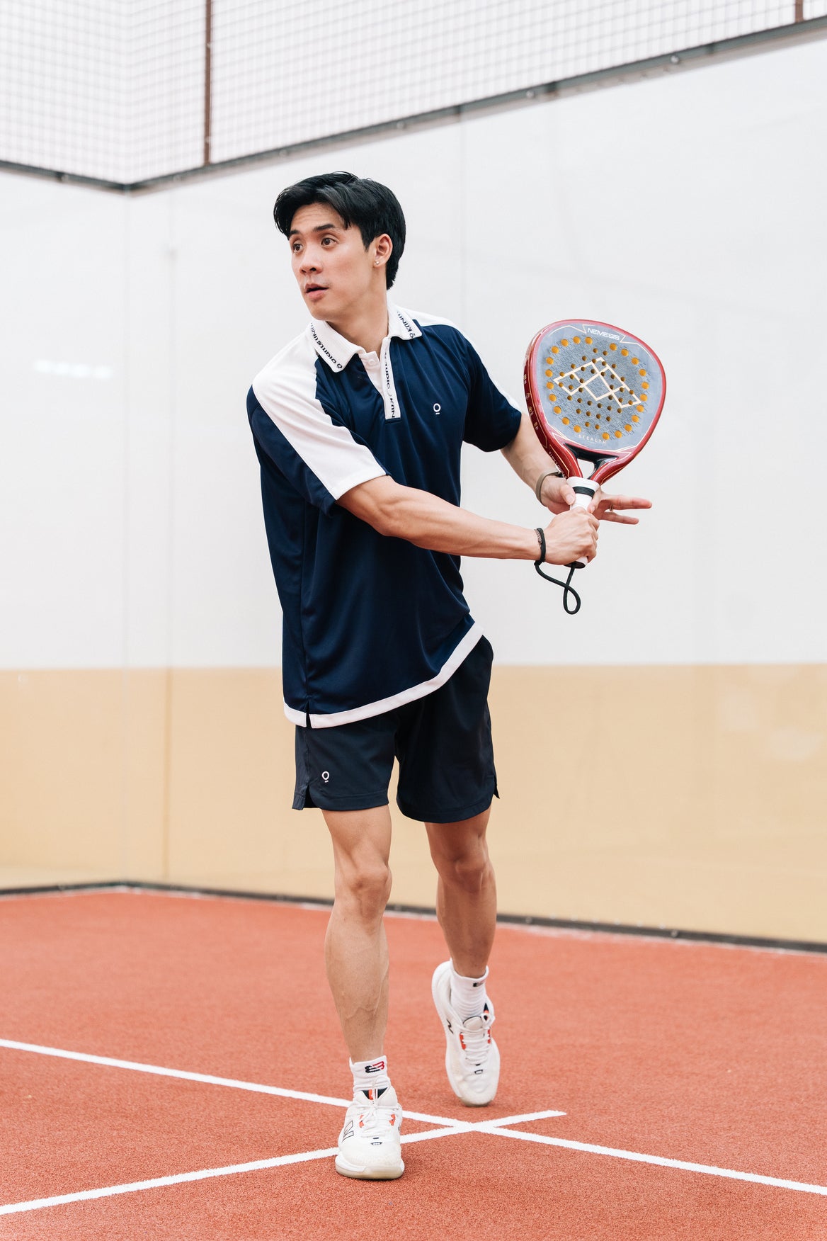 Men Colorblock Panel Top in Navy