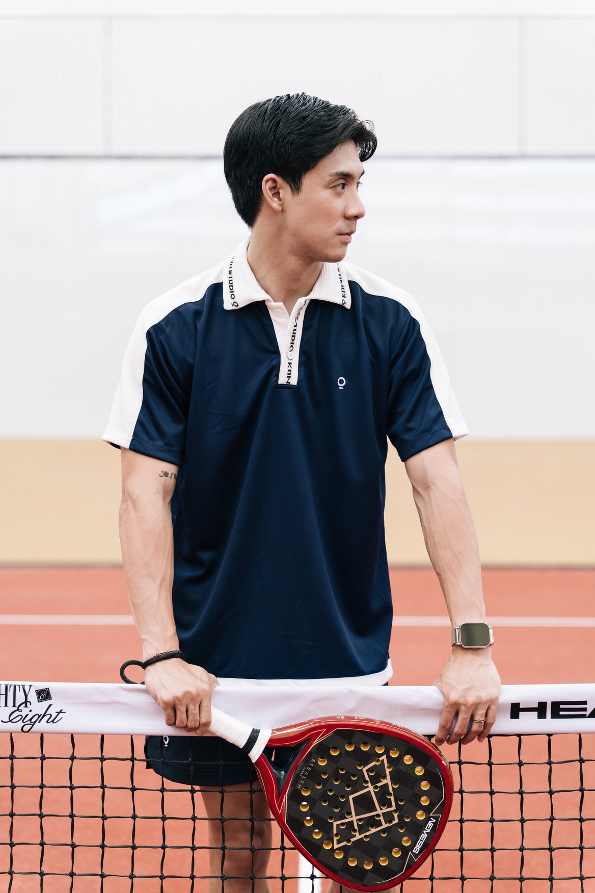 Men Colorblock Panel Top in Navy